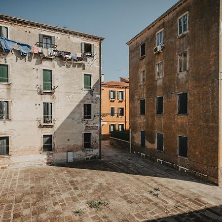 Апартаменты Accogliente Monolocale Veneziano2 Aria Condizionata, Vicino A Campus E Stazione Экстерьер фото