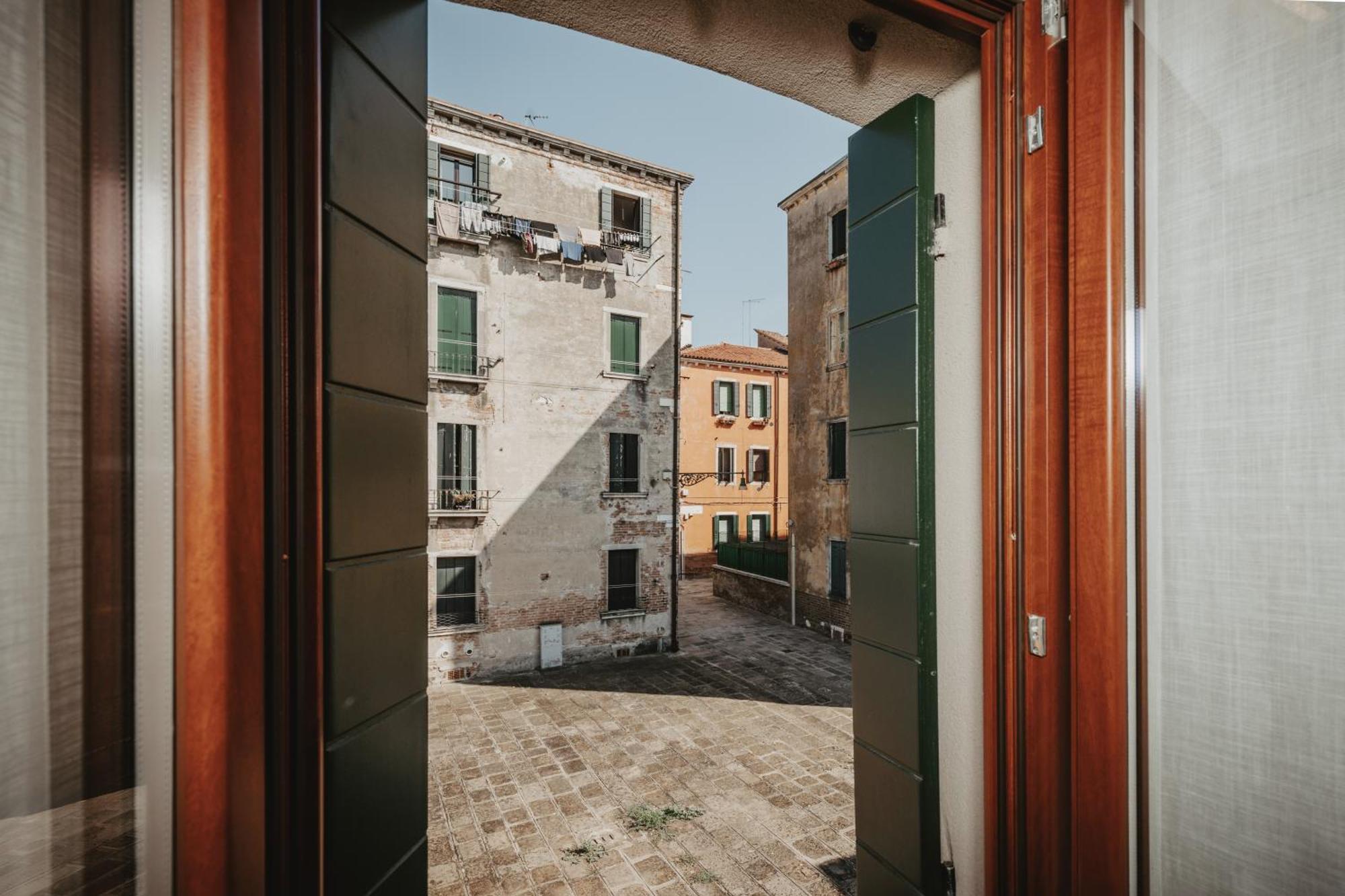 Апартаменты Accogliente Monolocale Veneziano2 Aria Condizionata, Vicino A Campus E Stazione Экстерьер фото
