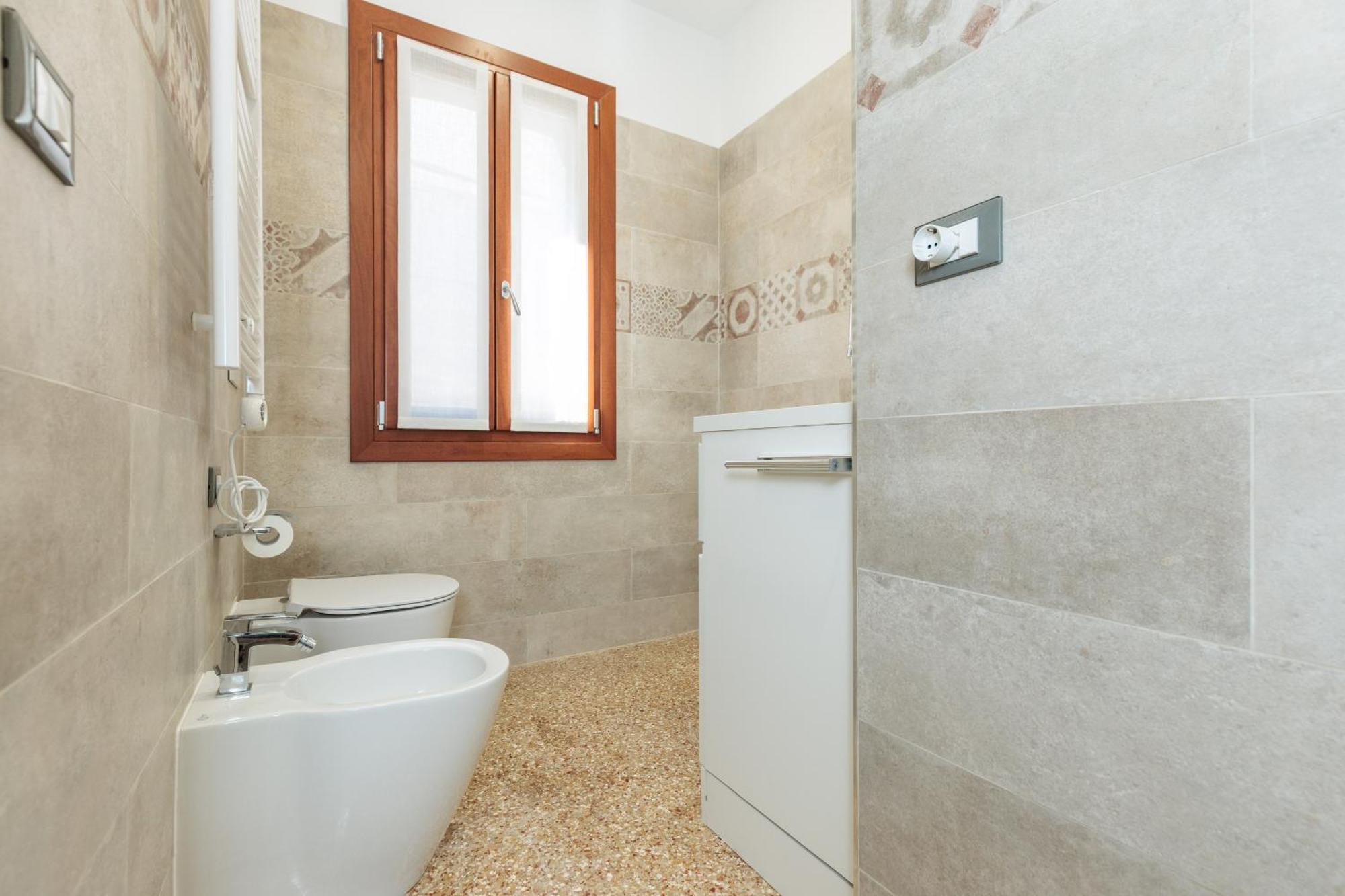 Апартаменты Accogliente Monolocale Veneziano2 Aria Condizionata, Vicino A Campus E Stazione Экстерьер фото