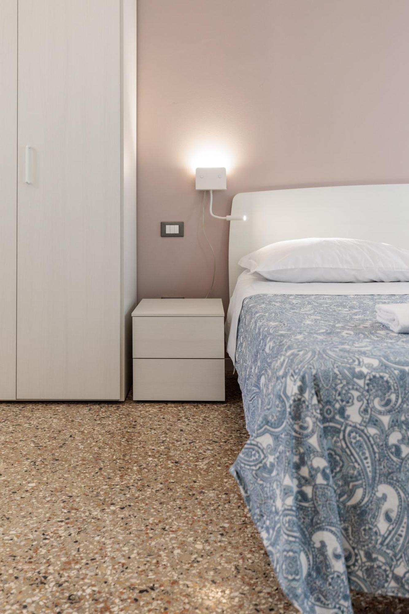 Апартаменты Accogliente Monolocale Veneziano2 Aria Condizionata, Vicino A Campus E Stazione Экстерьер фото